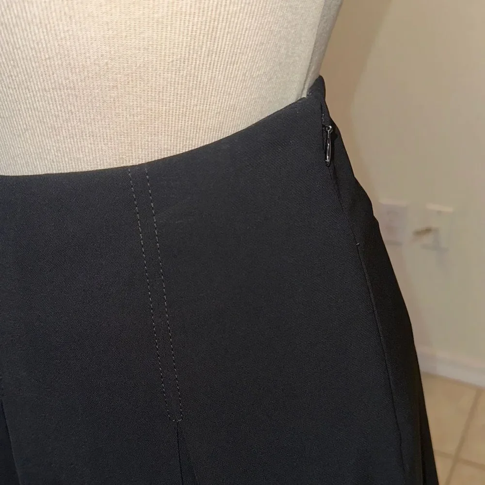 WHBM Black Pleated Skirt Size 00